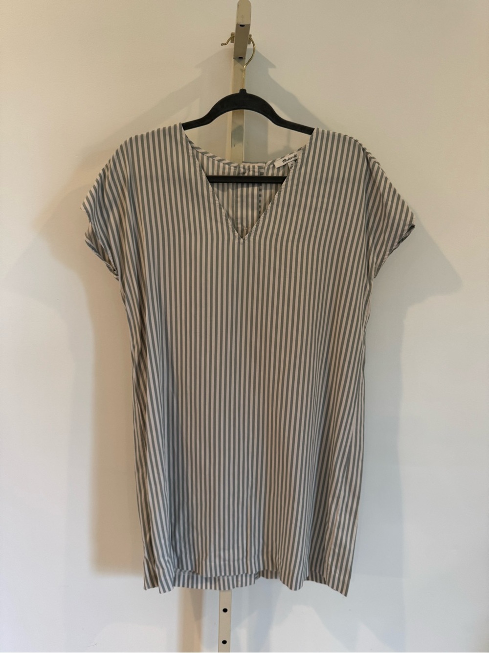 Madewell Green & White Striped V-Neck T-Shirt Dress